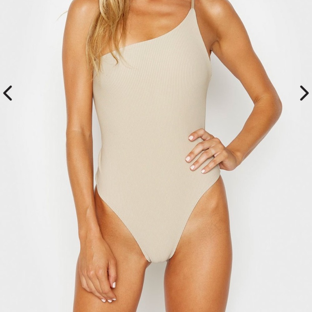 Frankie’s bikinis Eliza one piece